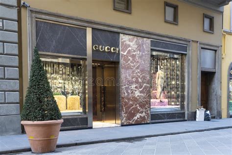 foto fabbrica gucci|Gucci shop florence.